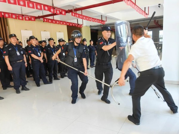 長沙紅光保安服務(wù)有限公司,長沙安保服務(wù),長沙安全服務(wù),長沙非武裝押運,勞務(wù)派遣服務(wù)