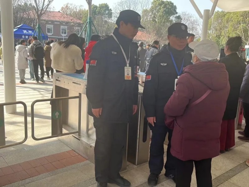 長沙紅光保安服務(wù)有限公司,長沙安保服務(wù),長沙安全服務(wù),長沙非武裝押運,勞務(wù)派遣服務(wù)