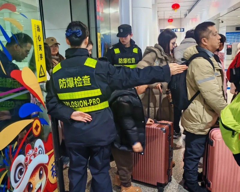 長沙紅光保安服務(wù)有限公司,長沙安保服務(wù),長沙安全服務(wù),長沙非武裝押運,勞務(wù)派遣服務(wù)